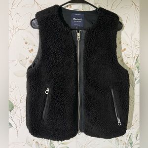 Madewell Black Sherpa Vest fuzzy faux fur